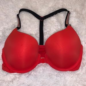 Red Front closure t-shirt push up bra 34D